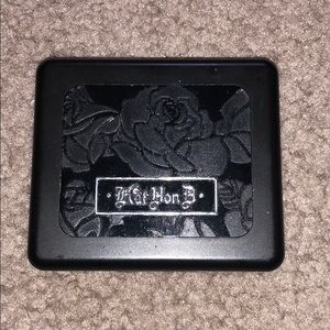 Kat Von D ‘Por Vida’ blush